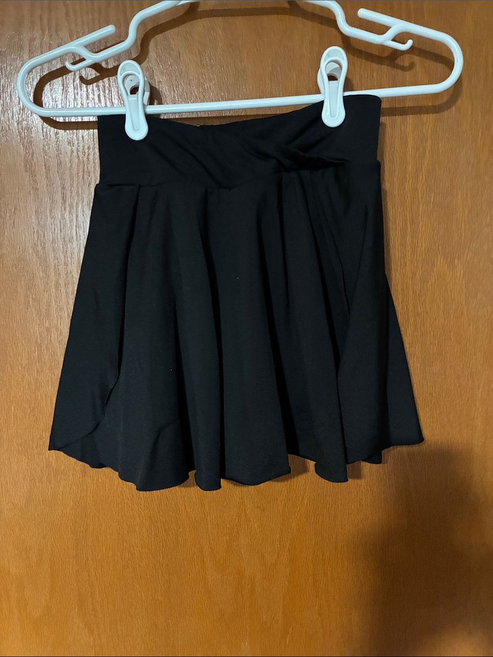 SHEIN Black Circle Skort with Flared Silhouette